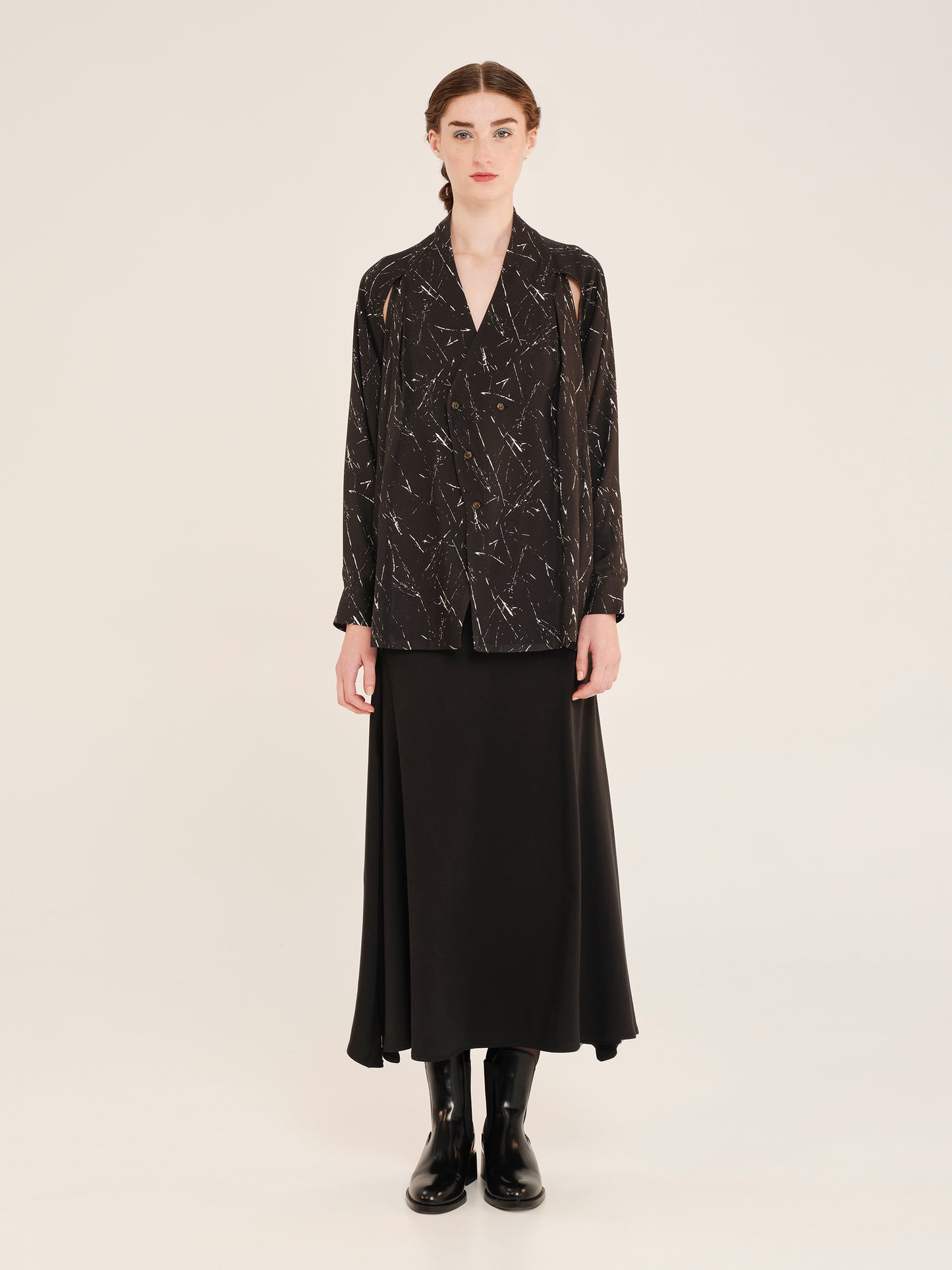 Expressivity Shirt With Open Back