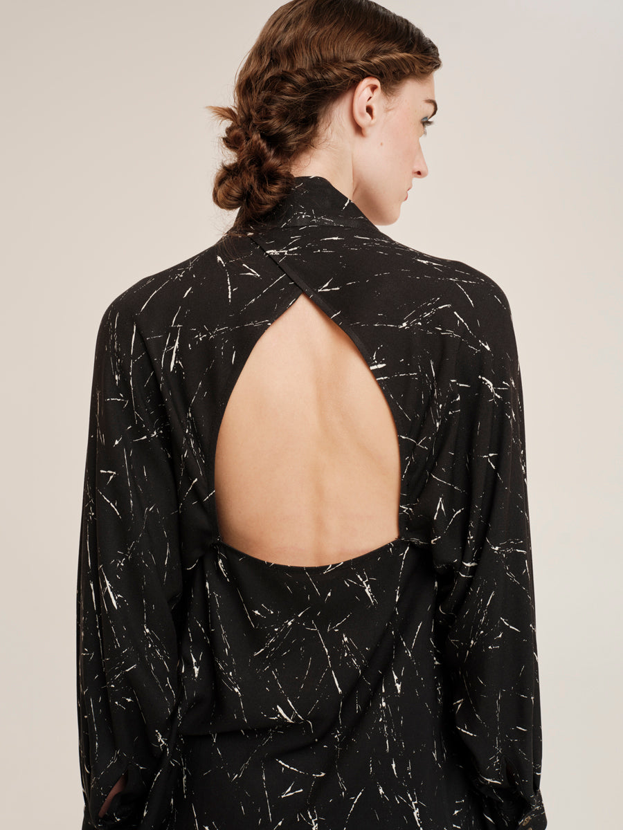 Expressivity Shirt With Open Back