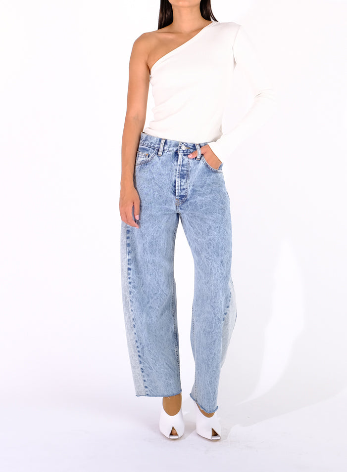 Gwen Barrel Reversed