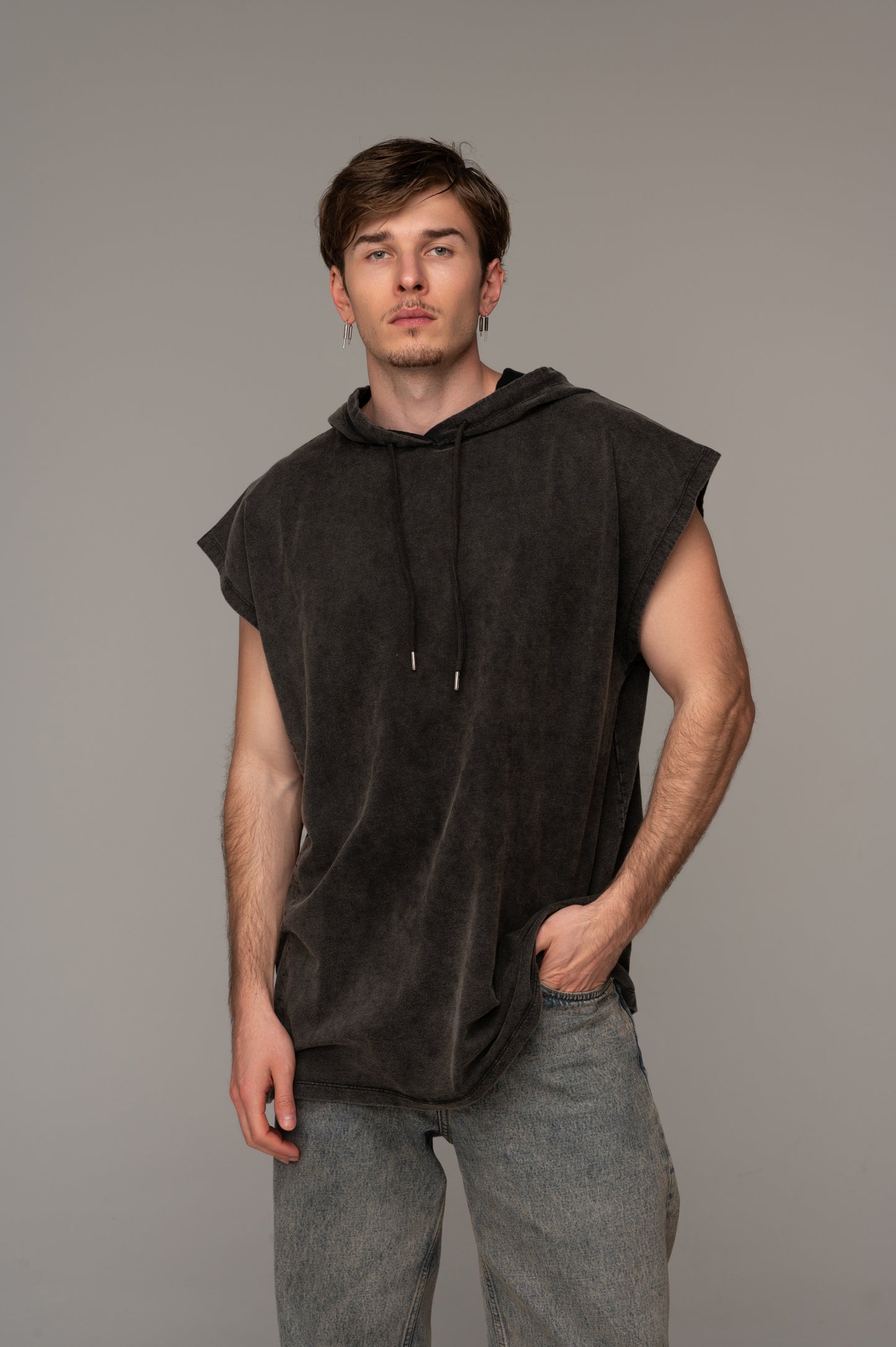Apollo Sleeveless Sweatshirt