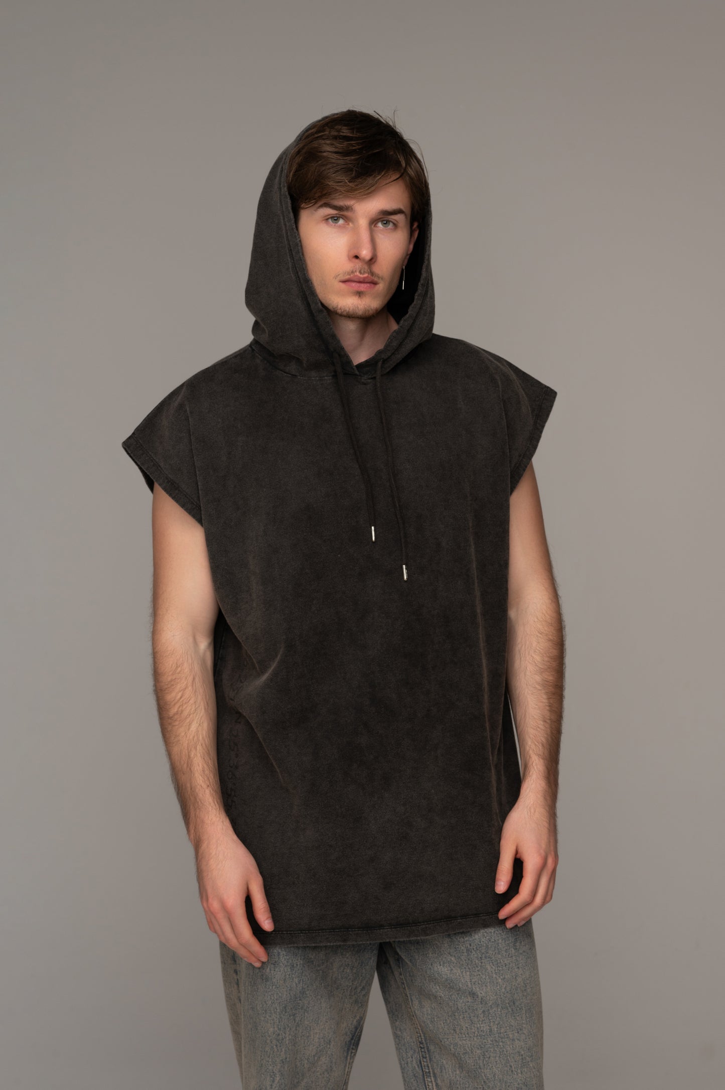 Apollo Sleeveless Sweatshirt