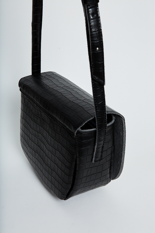 Croco Crossbody XL
