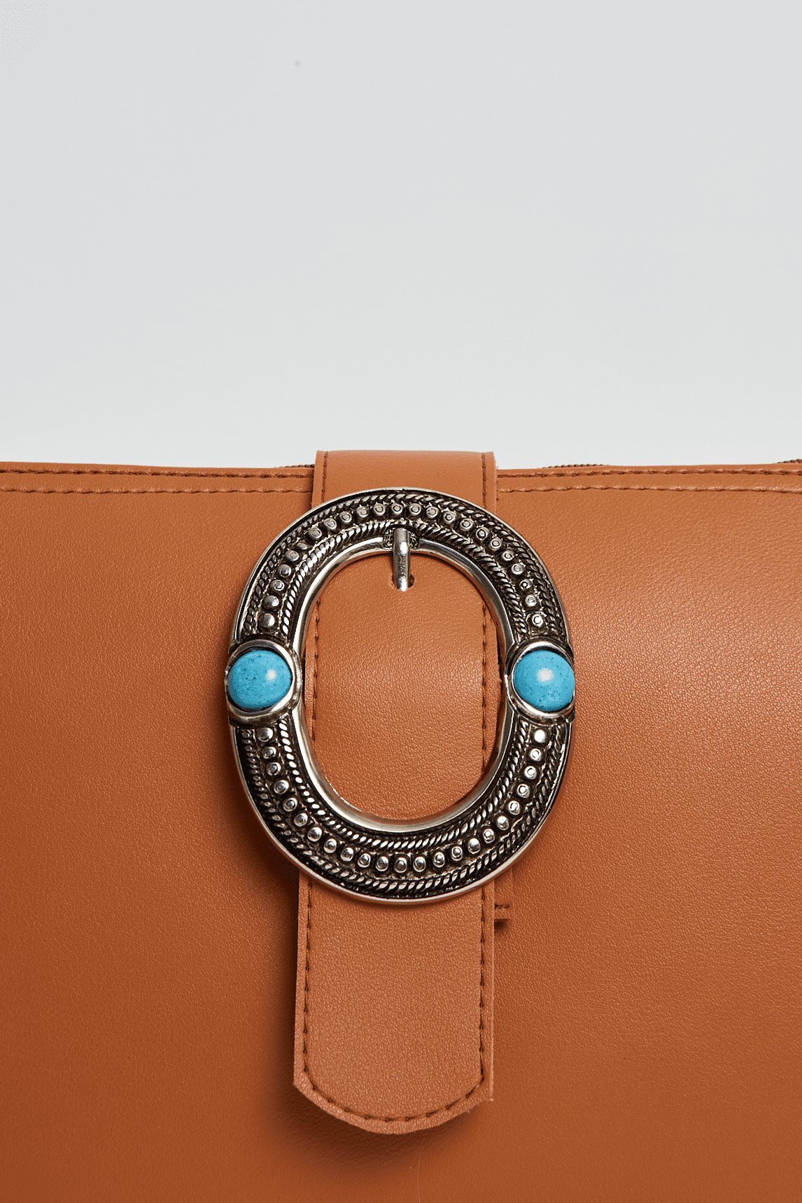 Island Clutch