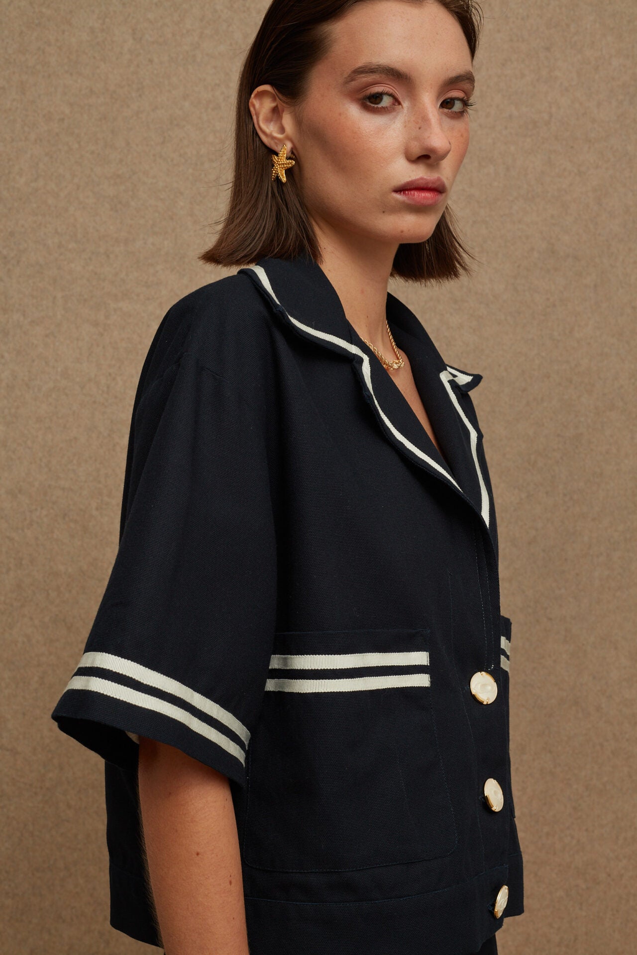 Parelthon Blazer