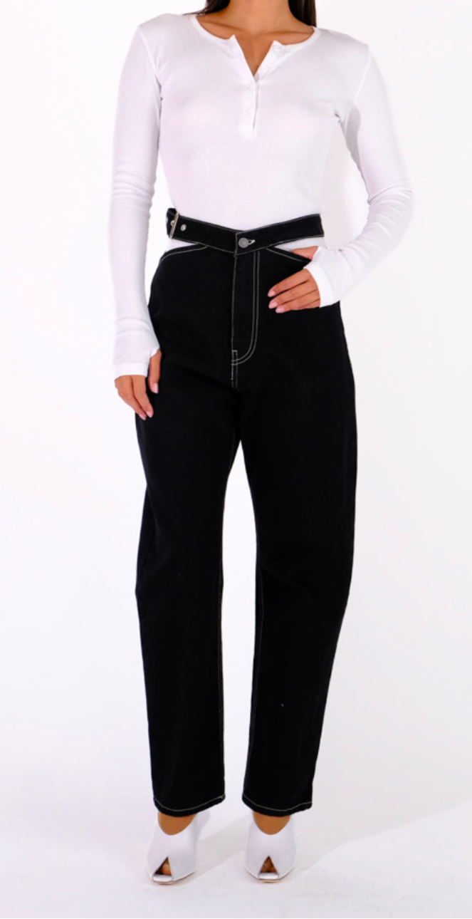 Simone Black S/W