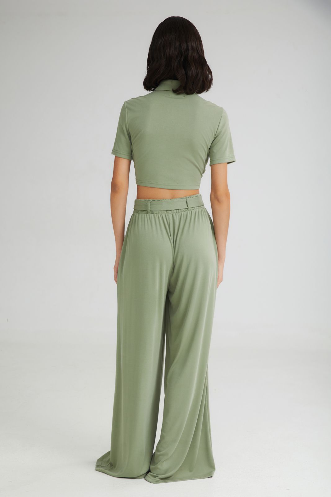 The Creamy Cropped Top
