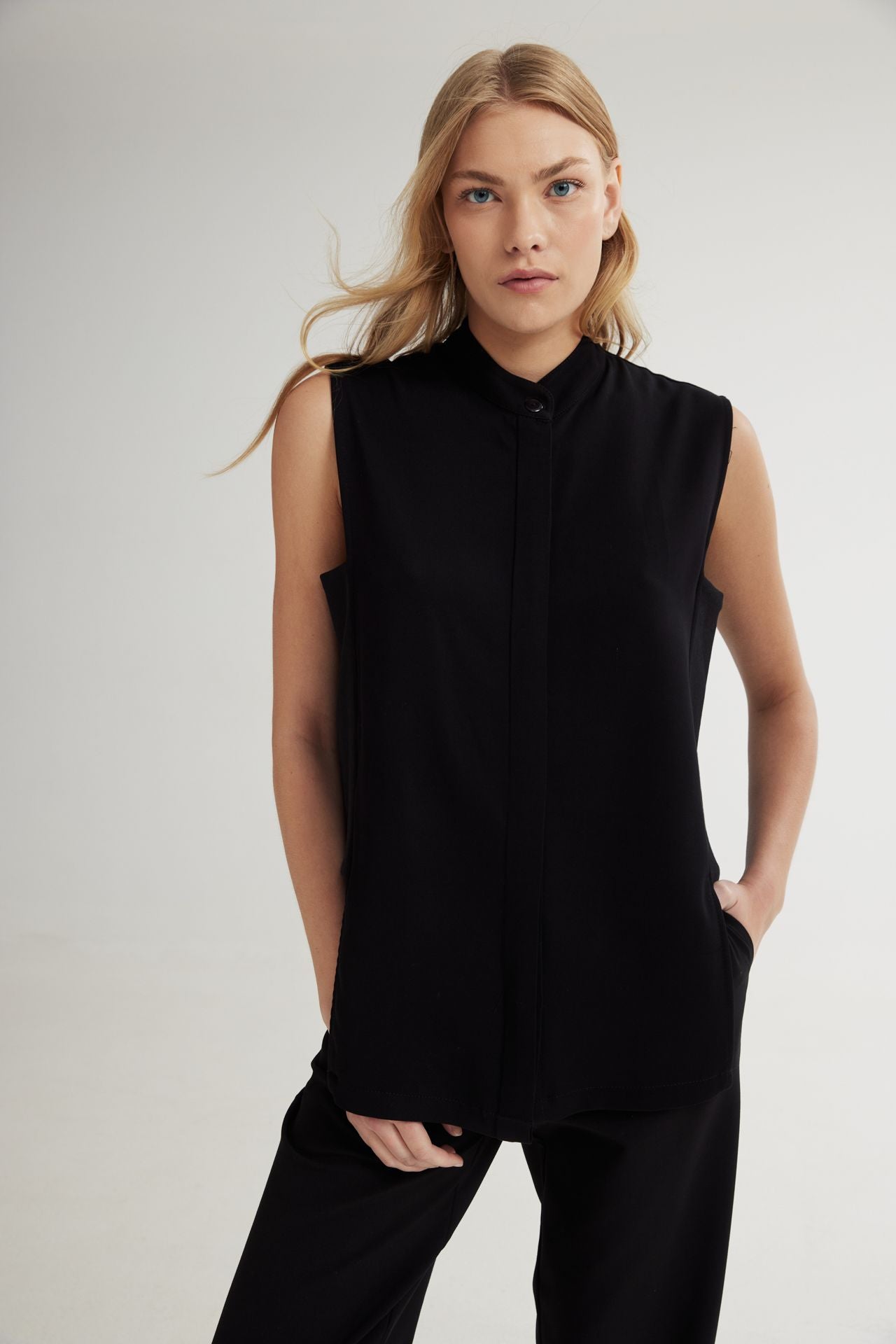 Whisper Sleeveless Shirt