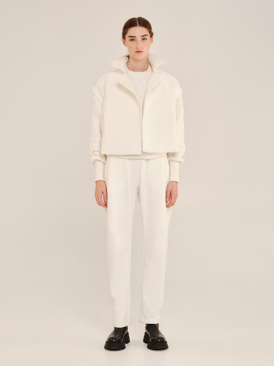 Soft Panoply Sleevless Jacket
