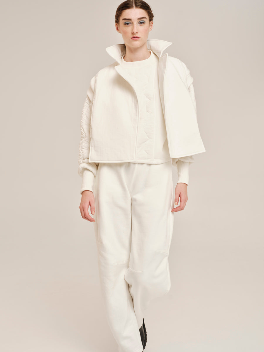 Soft Panoply Sleevless Jacket