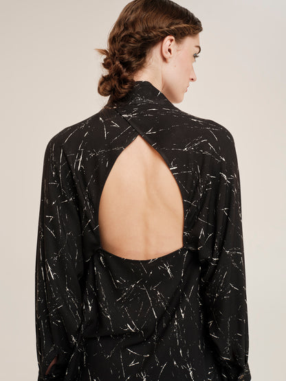 Expressivity Shirt With Open Back