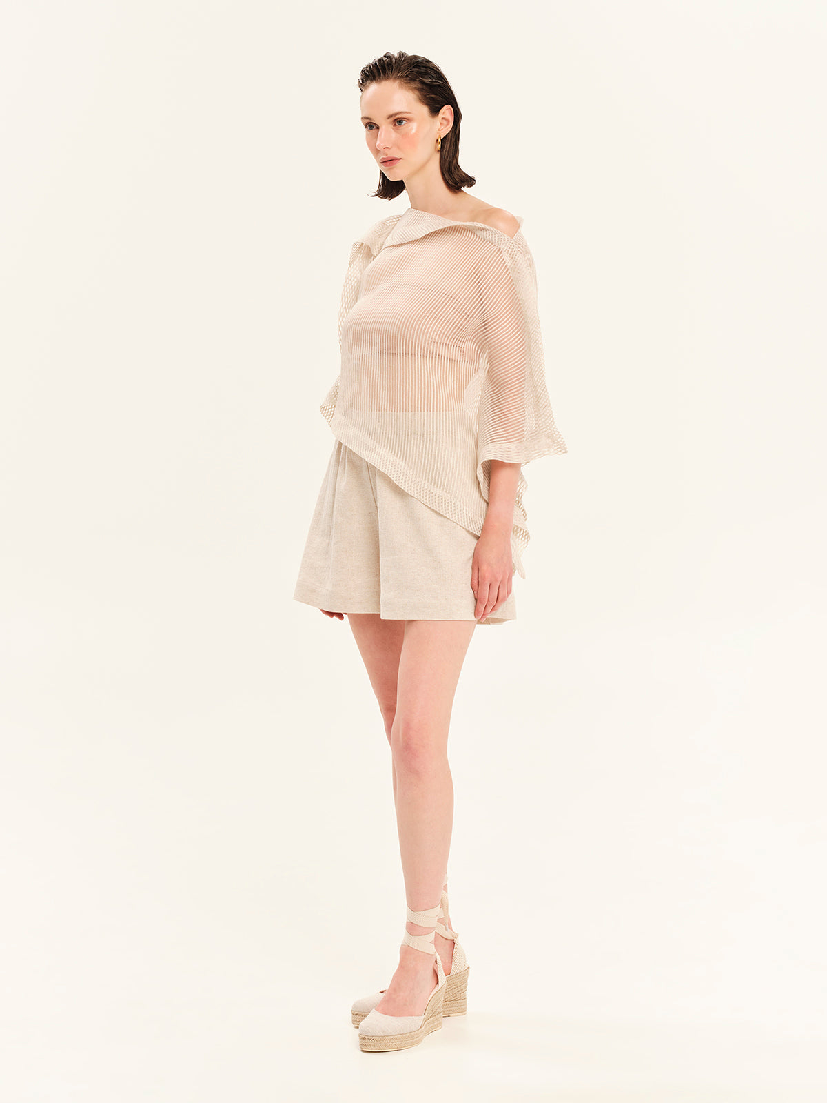 Cubist Effect Asymmetrical Panel Top