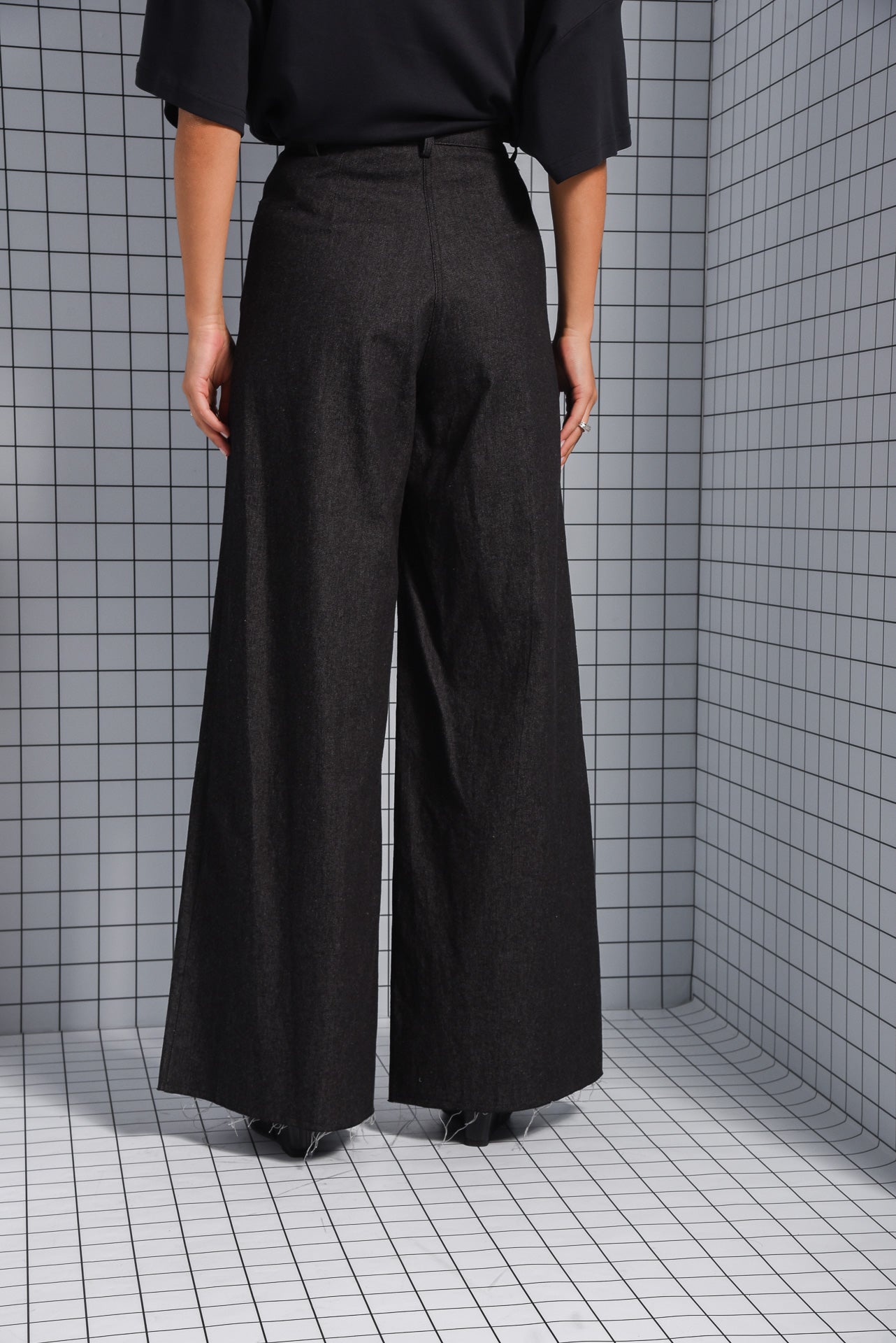 Advance Jeans
