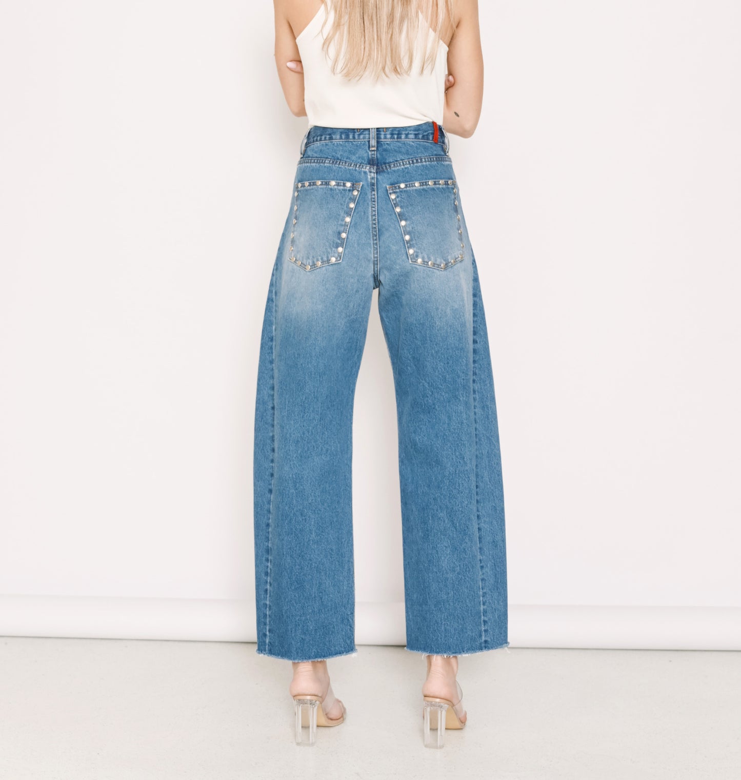 Gwen Medium Studded