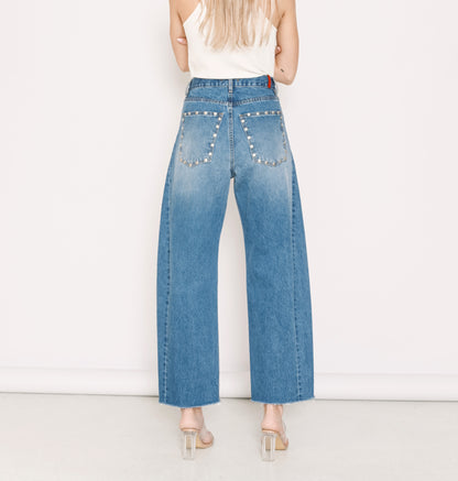 Gwen Medium Studded