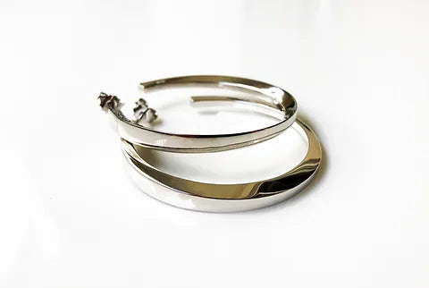 Anais Hoops