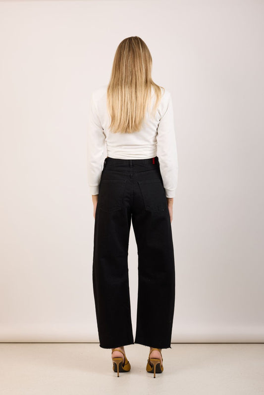 Stacy Black S/W