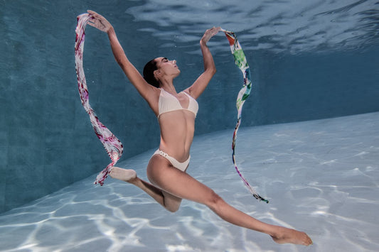 Fish silk foulard