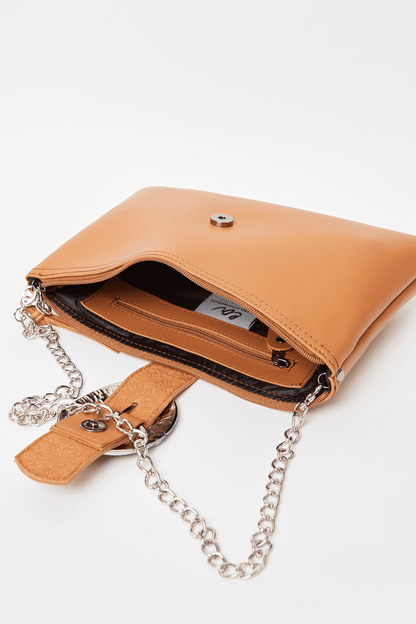 Island Clutch