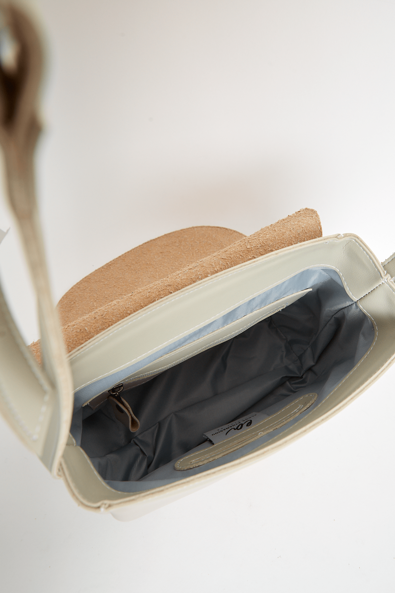 Island Crossbody XL