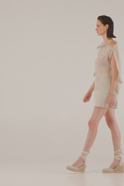 Cubist Effect Asymmetrical Panel Top