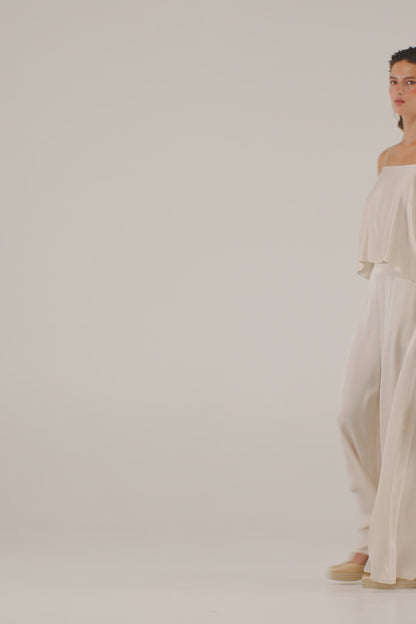 Magicality Top with Loose Back